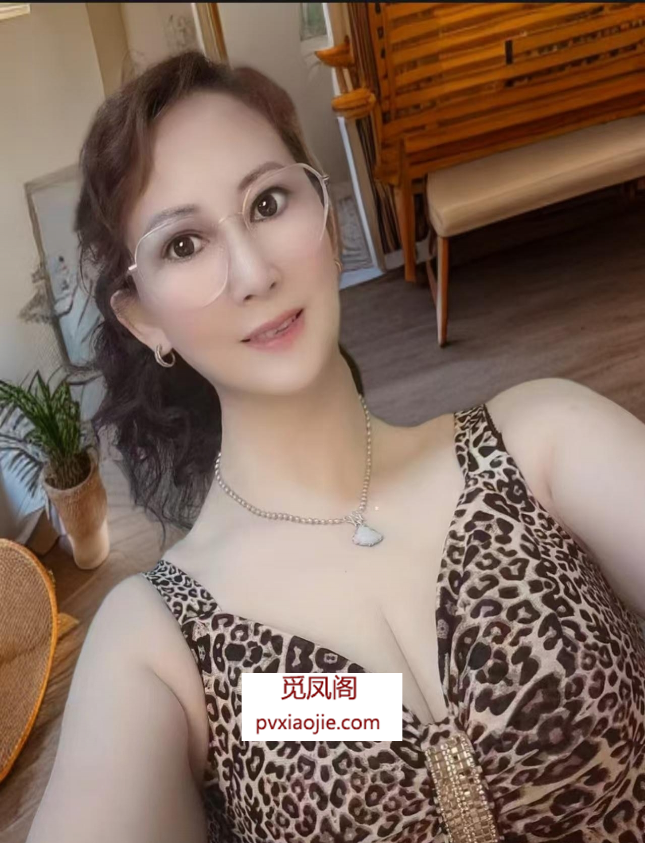 罗湖性感熟女岚姐